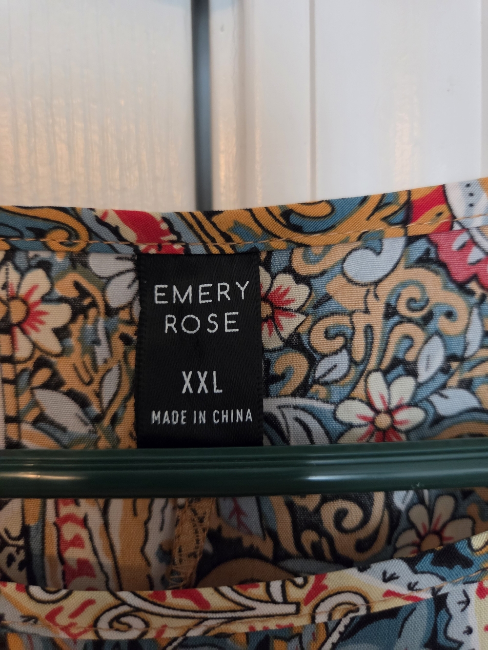 Emery Rose Paisley Midi Dress - Picture 2 of 3